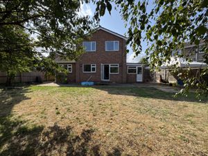 Rear- click for photo gallery